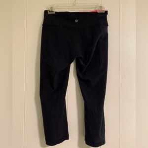 lululemon size 8 quarter length pants